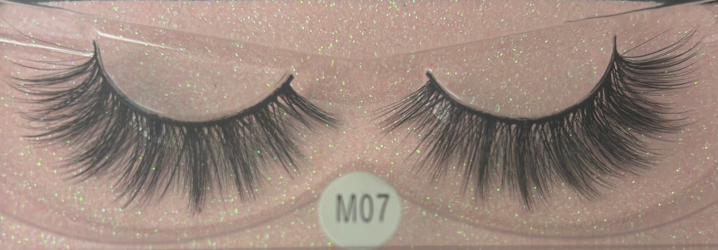 M07